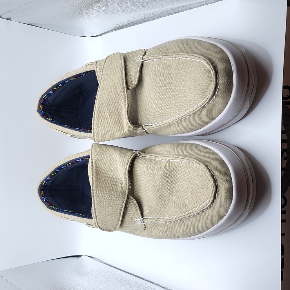 Beverly Hills Polo Club tan and white size 13D loafers